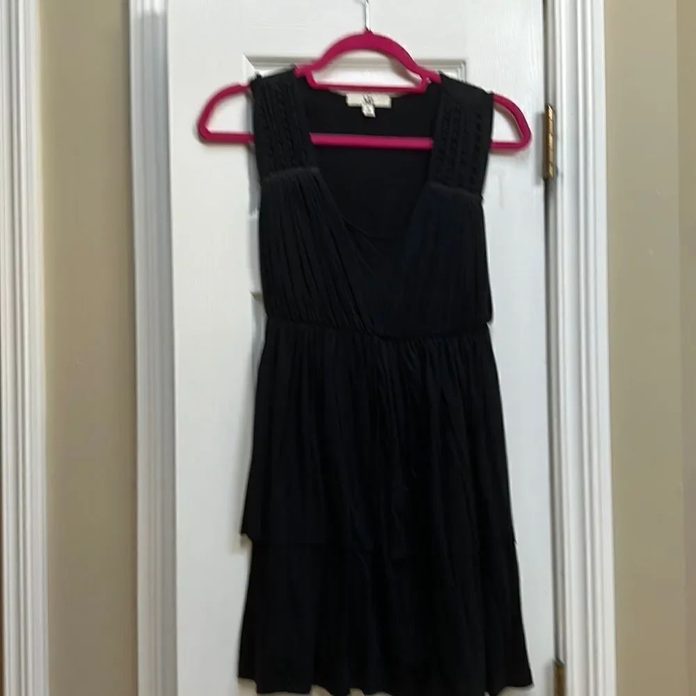 Ya Los Angeles adorable black casual dress